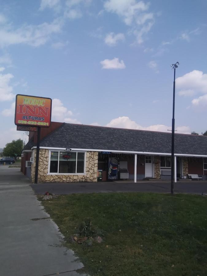 Modoc Inn Алтурас Екстериор снимка