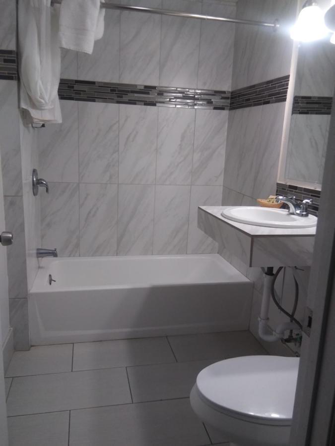Modoc Inn Алтурас Екстериор снимка