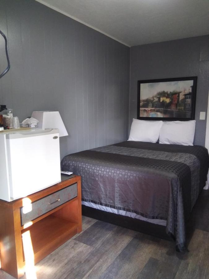 Modoc Inn Алтурас Екстериор снимка